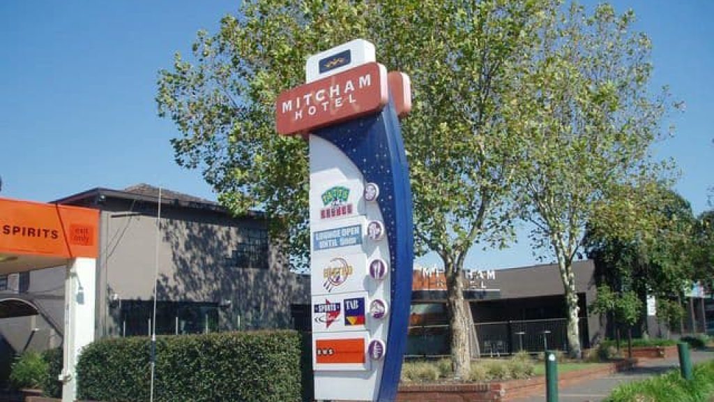 taxi services in Mitcham (3132)